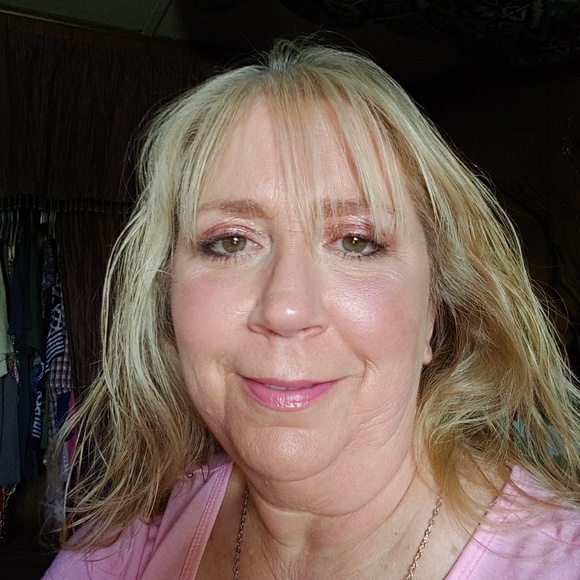 Meet your Posher, Jenny - Picture 5 of 6